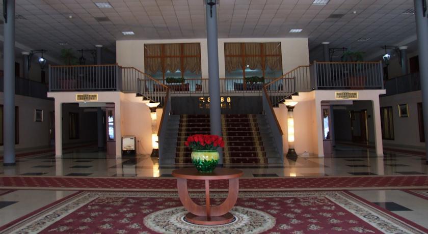 Asterion Palace Τυφλίδα Εξωτερικό φωτογραφία